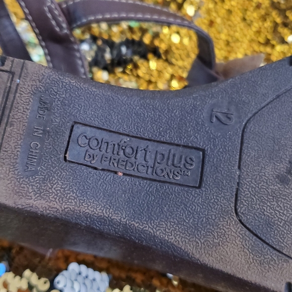 Fun! Stylish/Casual Any occasion W/ Any outfit/time Out/In Doors/Pool/lake side - Picture 6 of 7